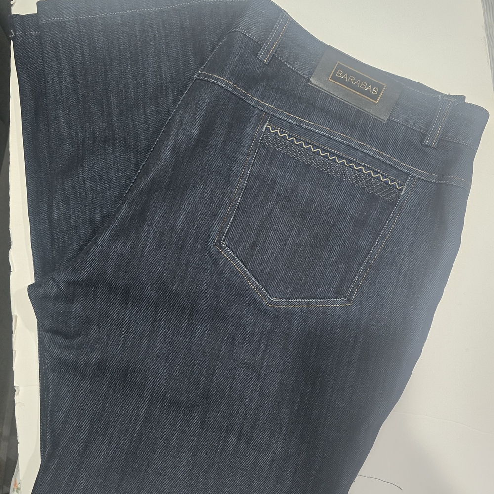 Men's Dark Blue Jeans